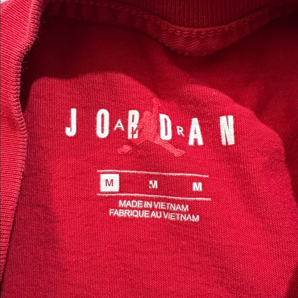 Nike Air Jordan Red Logo Chimney Short Sleeve T-Shirt Sz M